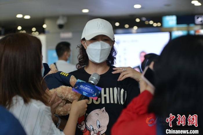 东航“不限次、任意飞”首批尝鲜旅客“兑换”6.5万张机票