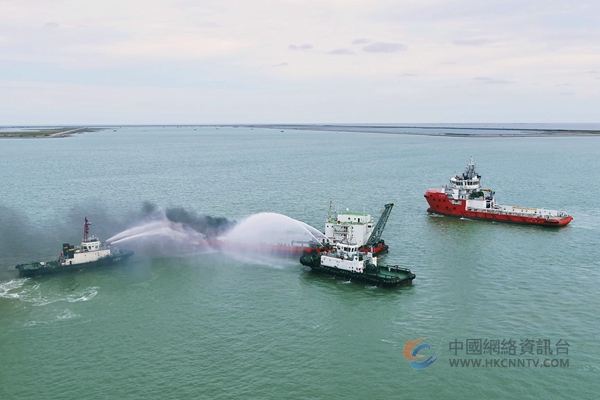 南黄海海上搜救综合演习在南通通州湾举行。南通海事局供图