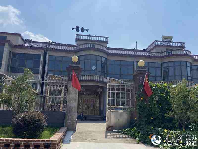 堰下村的大喇叭如今还在。丁华平摄