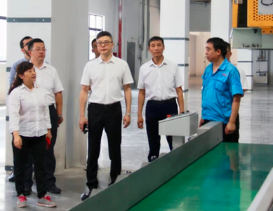 红豆“庆百年 报党恩 争先锋”│： 红豆党员先锋顾萃：瞄准民族轮胎领军企业