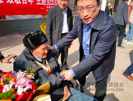 致敬英雄 学党史 知党恩——如皋市审计局、长江镇蔡埠庄举办学习党史活动