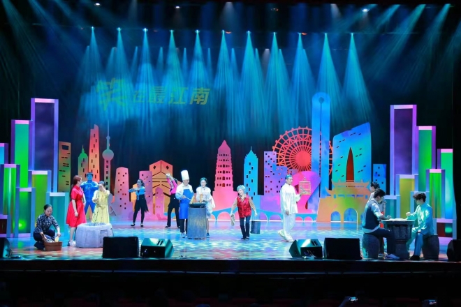 场场爆满，一票难求！原创新海派独脚戏《笑在最江南》首演成功