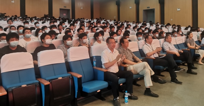 苏州市残疾人自强模范先进事迹首场报告会举行
