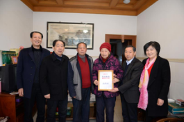 红豆集团党员先锋高秀珍： 32年全心为企 甘于奉献做表率