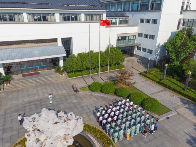 庆祝建军94周年，苏州轨道交通举行迎“八一”升旗仪式