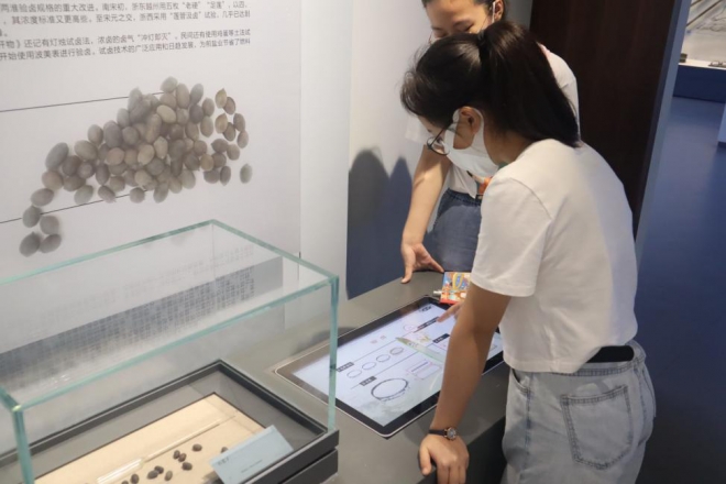 南师大实践团队探寻登赢串场河历史脉络及在新时代下的新发展