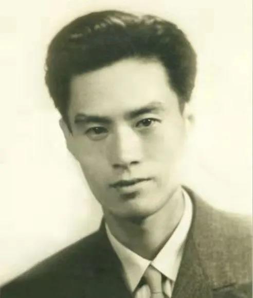 已故著名油画家冯法祀代表作《刘胡兰就义》在苏州亮相