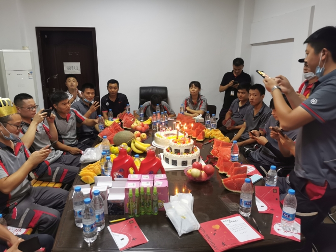 追加5亿关注快递小哥权益！顺丰推出“员工可持续发展保障”计划