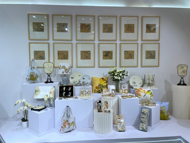 携系列文创产品参展苏州创博会，江苏省美术馆要让“艺术生活化”