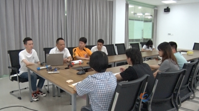 红豆党员先锋金爱华：抖音直播闯出一条新路