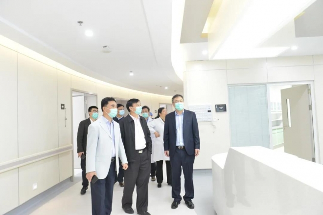 南京中医药大学一行调研指导苏州市中医医院建设和发展工作