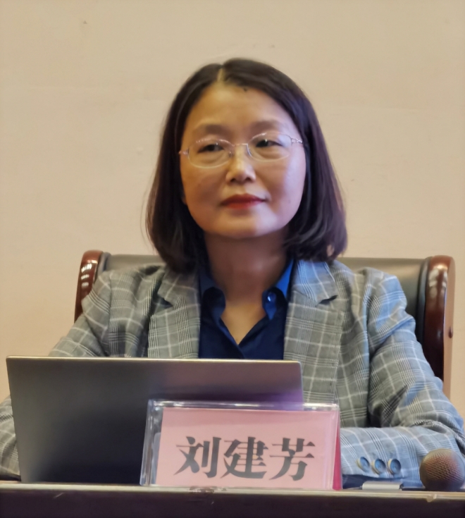 激励干事创业精气神，苏州举行学习“三大法宝”专题党课