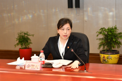 红豆“庆百年报党恩争先锋”| 金凯红：当好人才与企业的“桥梁”