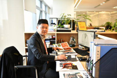 红豆“庆百年 报党恩 争先锋”| 红豆股份党员先锋李梁：匠心出良品