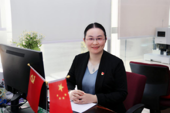 红豆集团党员先锋宋愉洁： 一年超300天驻外，二十年专注财务