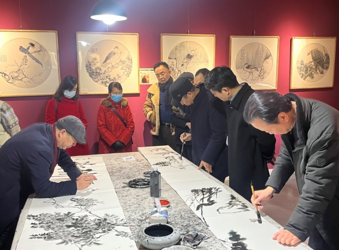 展现两地文脉精神，金陵画家来苏举办作品展
