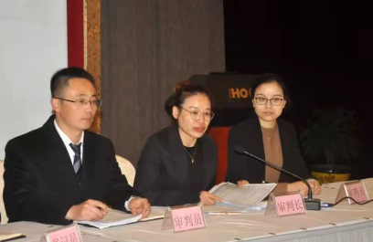 红豆集团党员先锋唐艳：  全力以赴！当好依法治企“护航员”   