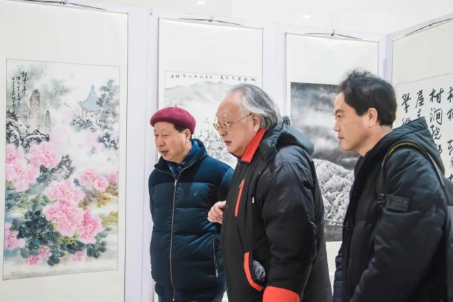 翰墨江南，筑梦华夏！苏州市海内外侨界港澳台同胞书画展举行
