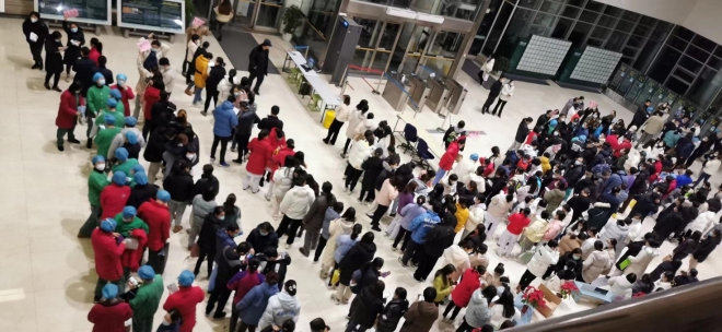 凌晨4点再集结！苏州九龙医院450名医务人员赴高新区支援核酸采样