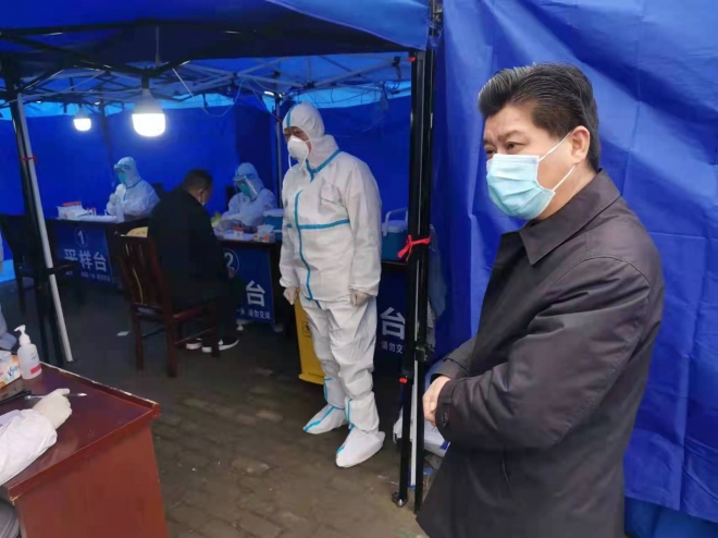 工作人员全天候坚守一线，苏州太平旺巷村全力以赴抗击疫情