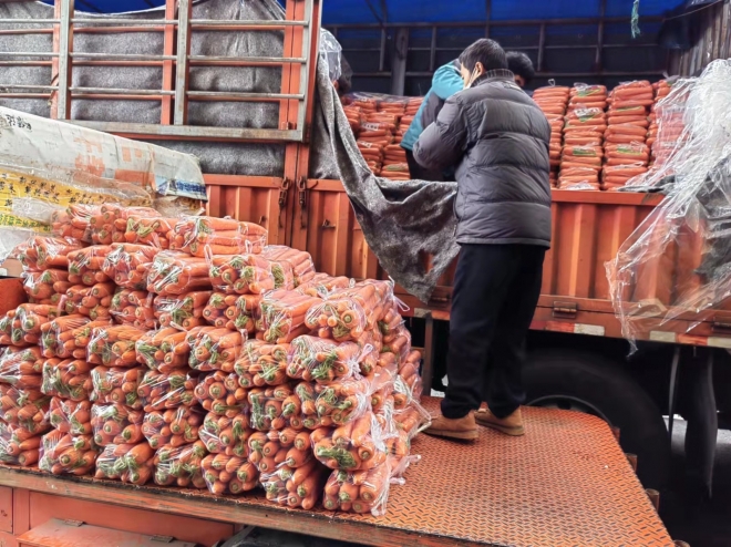 防疫保供两手抓，苏州南环桥市场全力托稳百姓的“菜篮子”