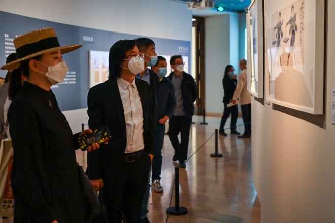 能见大义！杨明义艺术与文献展亮相中国美术馆