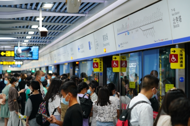 苏州轨道交通畅行10周年，成为市民公交出行“主力军”