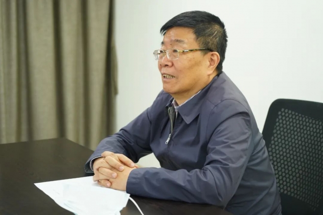 慰问援沪“劳动者”！苏州九龙医院领导视频连线抗疫一线队员