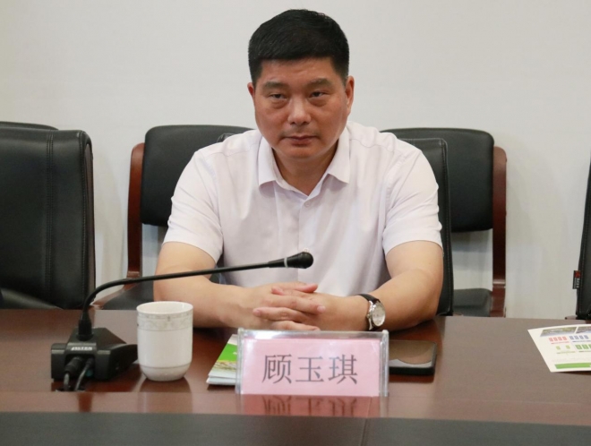 苏州市吴中区委领导一行考察调研江苏乾宝集团