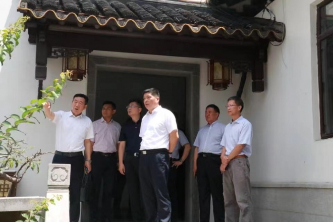 苏州市吴中区委领导一行考察调研江苏乾宝集团