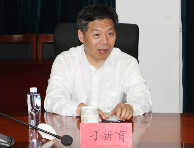 农业农村部副司长一行赴乾宝牧业考察企业创新工作