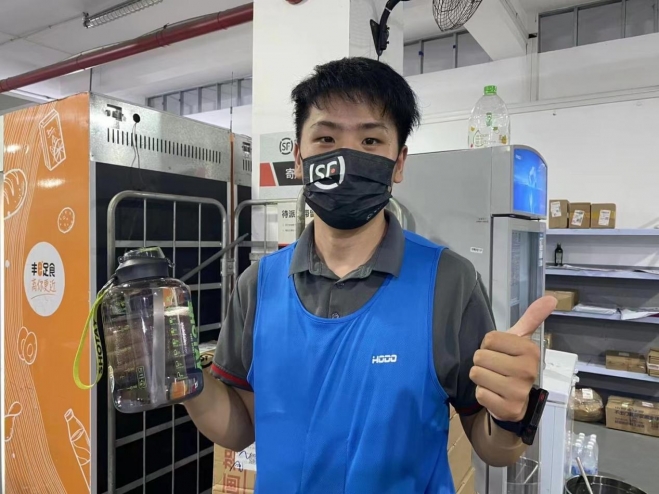 连续十四年夏送清凉，顺丰多重举措做好员工防暑降温工作