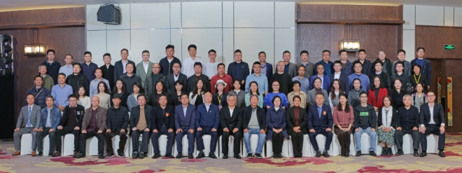 凝心杰出企业，聚力创新驱动！苏州市镇江商会三届一次会员大会暨换届大会召开