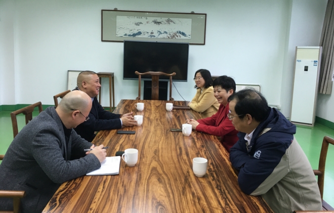 苏州市残联理事长胡岚一行走进金梦企业