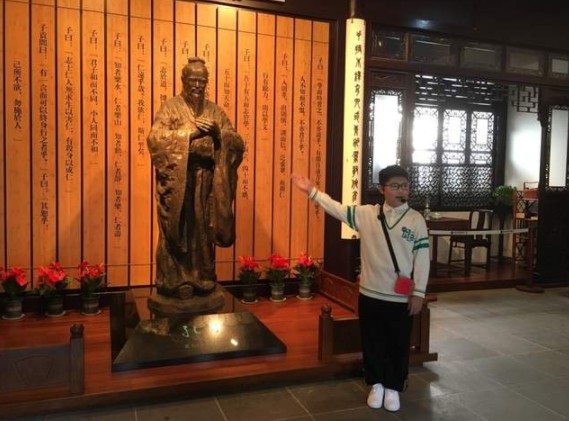 诵读蕴含欢乐，教育塑造未来！苏州教育博物馆开展“小小讲解员”活动