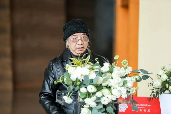我画故我在！顾人德艺术回顾展在苏州金鸡湖美术馆展出