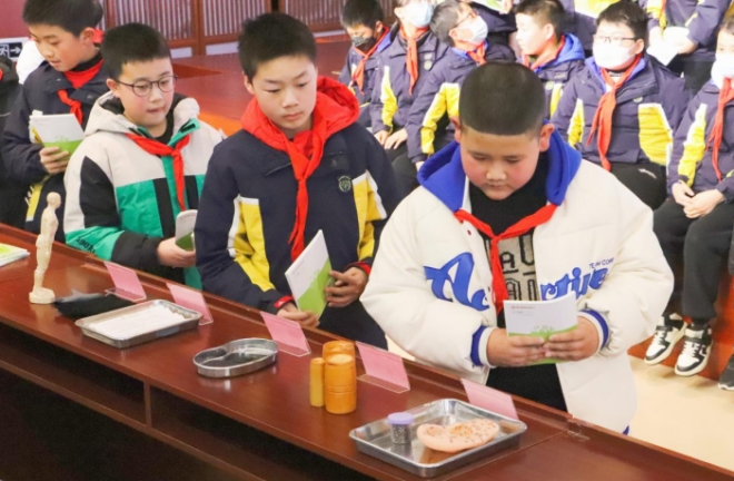 近距离感受中医魅力，苏州市中医医院“悠悠百草情 岐黄校园行”走进相城小学