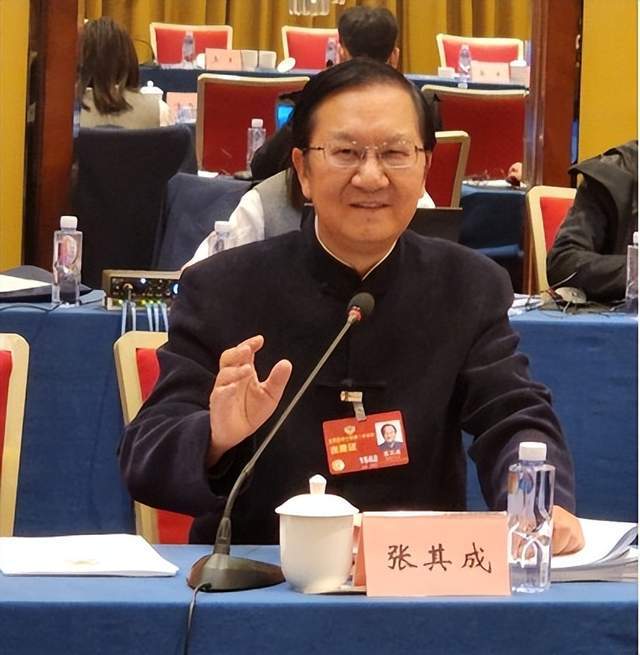 全民免费医疗！苏州太湖书院院长张其成连续四年在全国政协会上建言