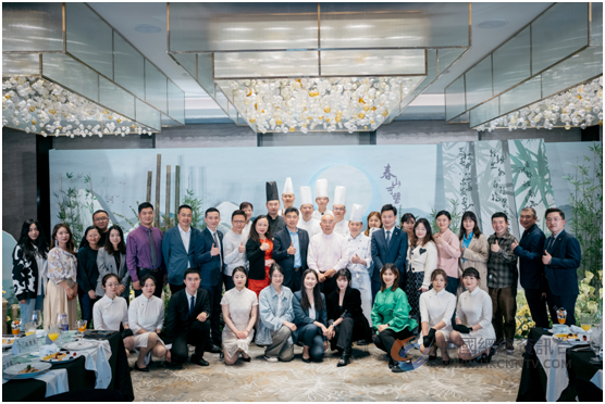 南京圣和府邸豪华酒店举行春山可望萦味金陵•新金陵菜品鉴会