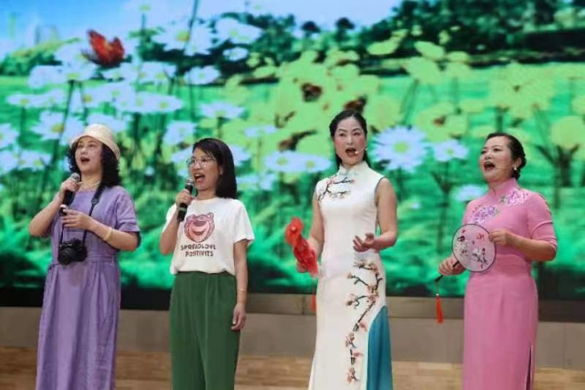 盐城市老年大学《走进四月 春暖花开》“春日之韵”朗诵专场