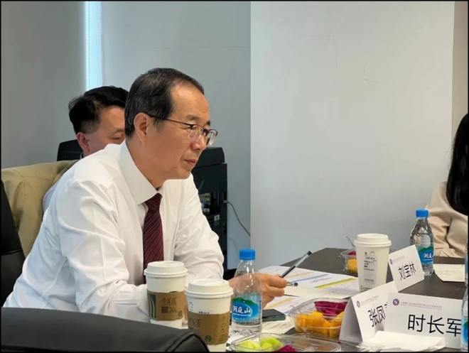 苏州九龙医院张凤春教授担任肿瘤热能量智能诊疗技术研究中心临床难点攻关研讨会主席