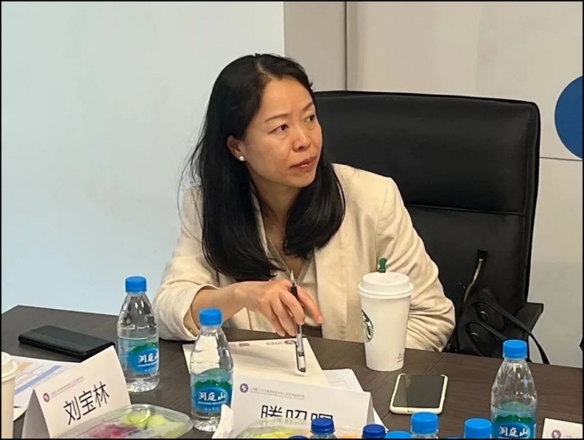 苏州九龙医院张凤春教授担任肿瘤热能量智能诊疗技术研究中心临床难点攻关研讨会主席