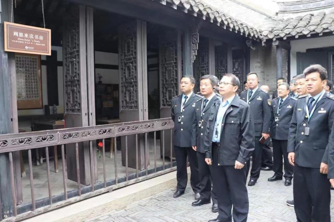 盐城交通执法组织开展廉政警示实境教育