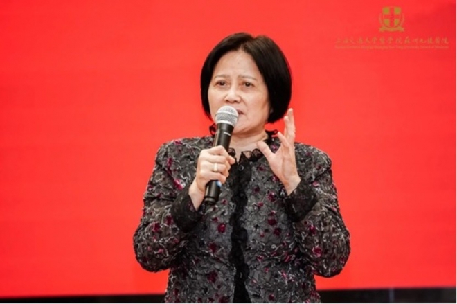 苏州九龙医院举办纪念第112届5·12国际护士节表彰大会暨文艺汇演系列活动