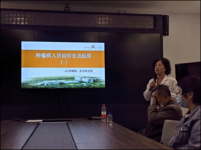 苏州九龙医院开展红十字日“关爱健康”大型义诊活动