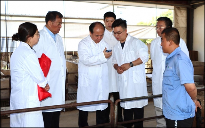 国家重点研发专项课题在江苏乾宝牧业正式启动