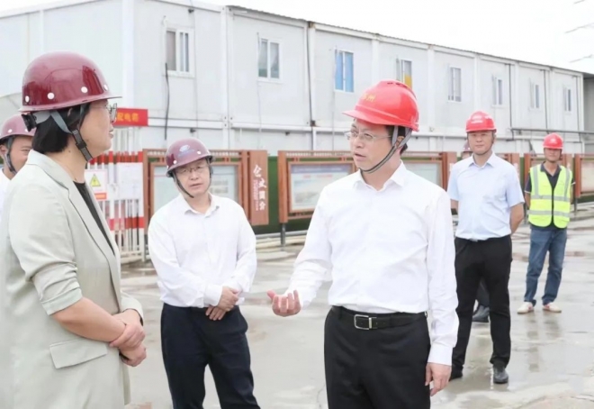 曹路宝专题调研督查城建交通重点项目建设工作
