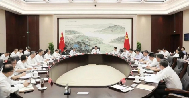 曹路宝专题调研督查城建交通重点项目建设工作