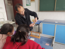甘做平凡事，甘为老黄牛——记如皋市郭园初级中学徐志华老师
