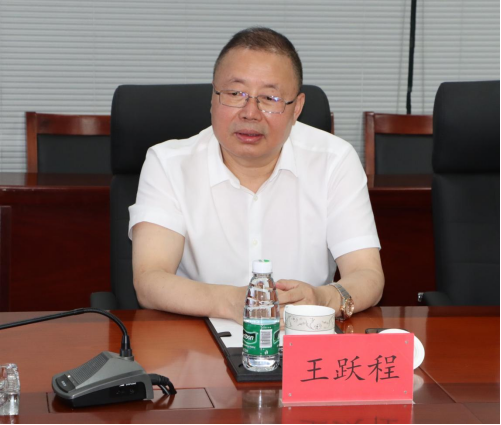 新疆博州州长巴音克西一行考察江苏乾宝湖羊产业
